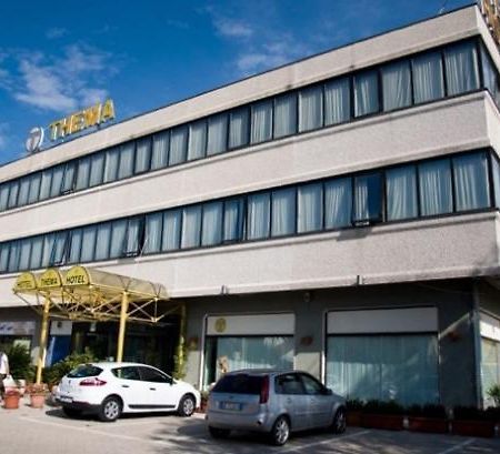Hotel Thema Rocca San Giovanni Kültér fotó